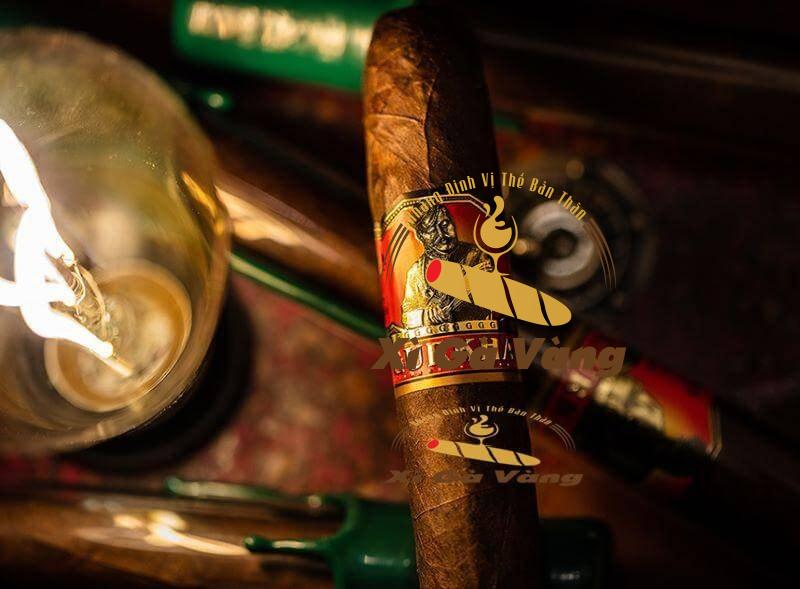 Xì gà Gurkha His Majesty’s Reserve mất 12 năm để lên men